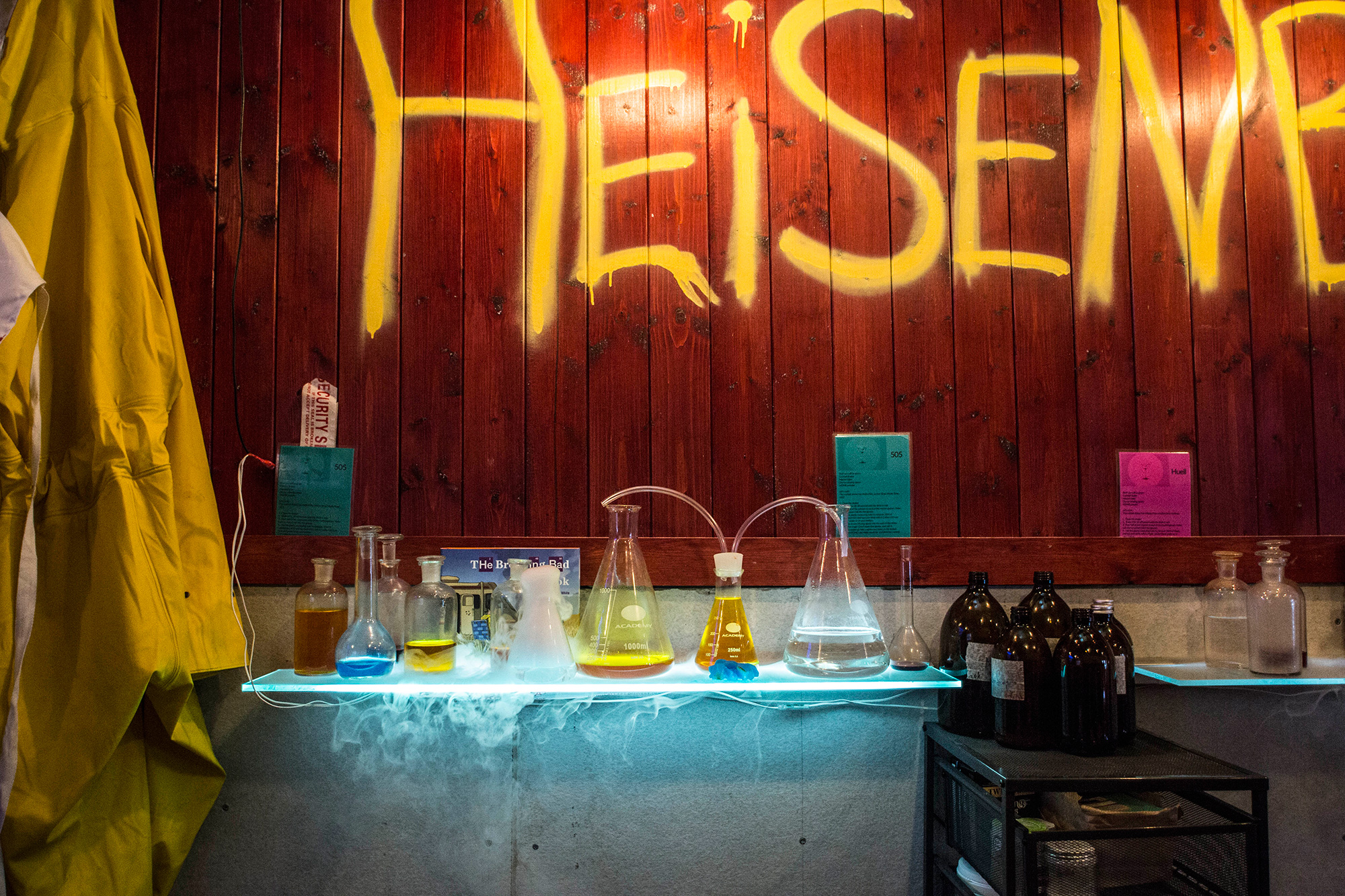 Blog LesBarrés - Un bar éphémère inspiré de Breaking Bad ouvre au