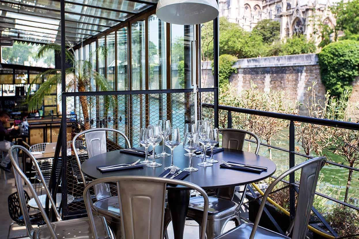 La terrasse de La Nouvelle Seine