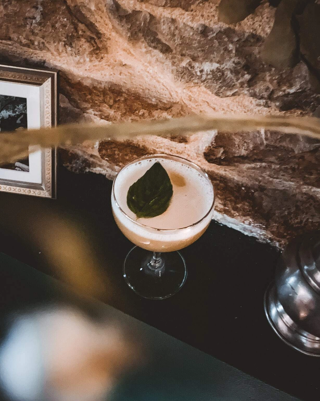 L’un des cocktails du bar La Baignoire