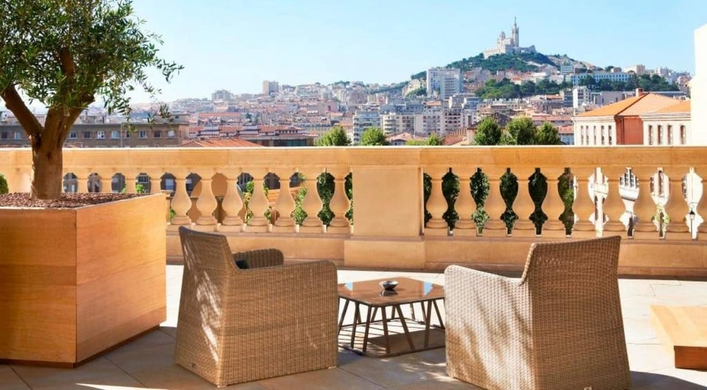 Sortir à Marseille : 10 rooftops et terrasses pour les beaux jours