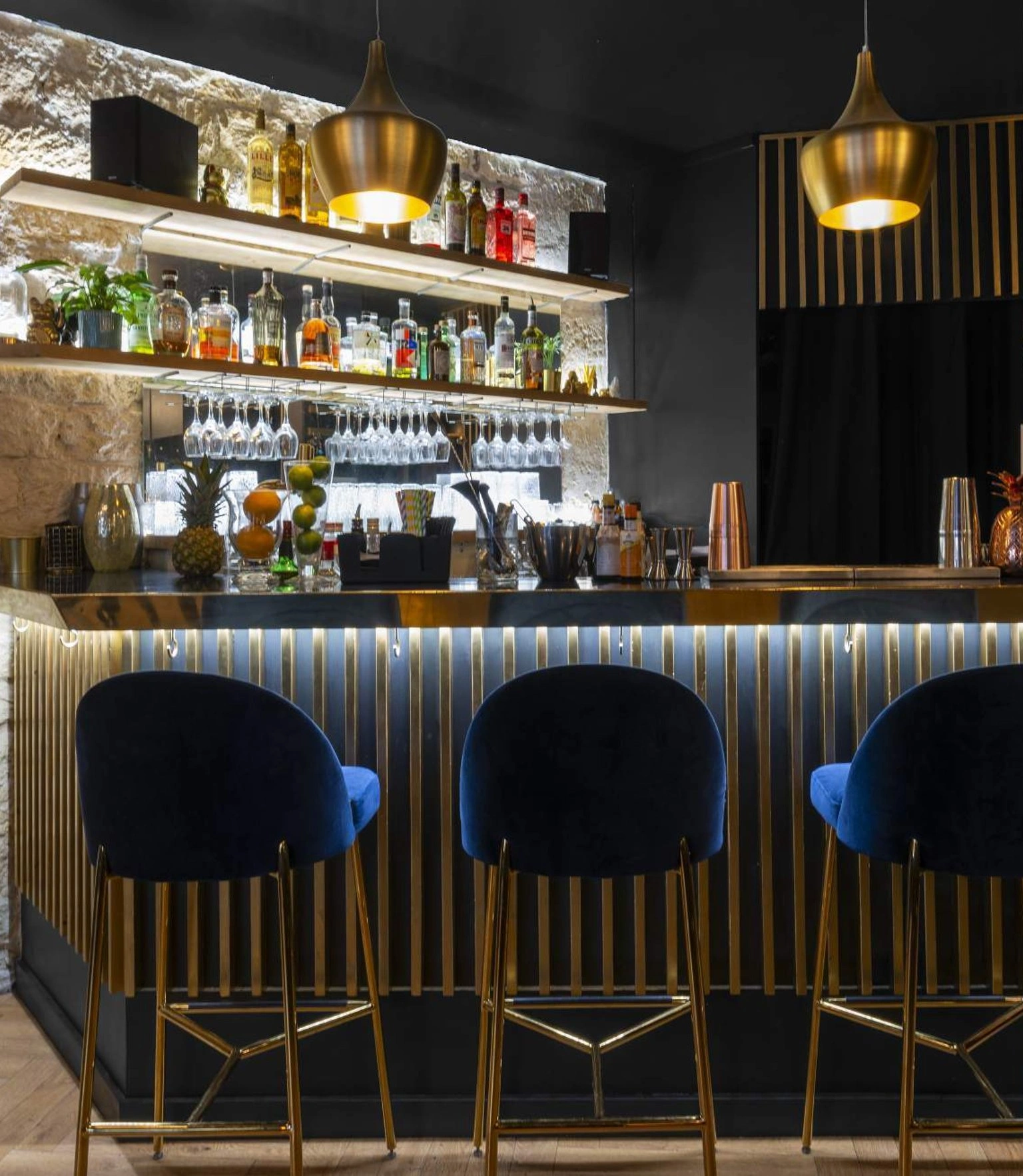Les bars à cocktails de Pigalle à découvrir avec vos amis