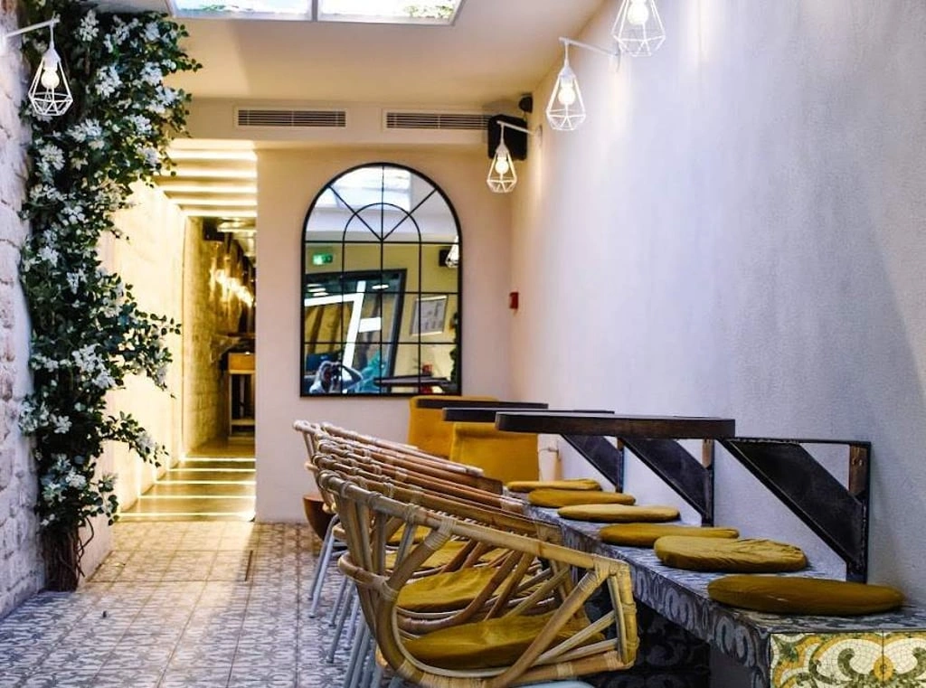 Ivy Cocktail Bar : des cocktails surprenants au coeur de Paris