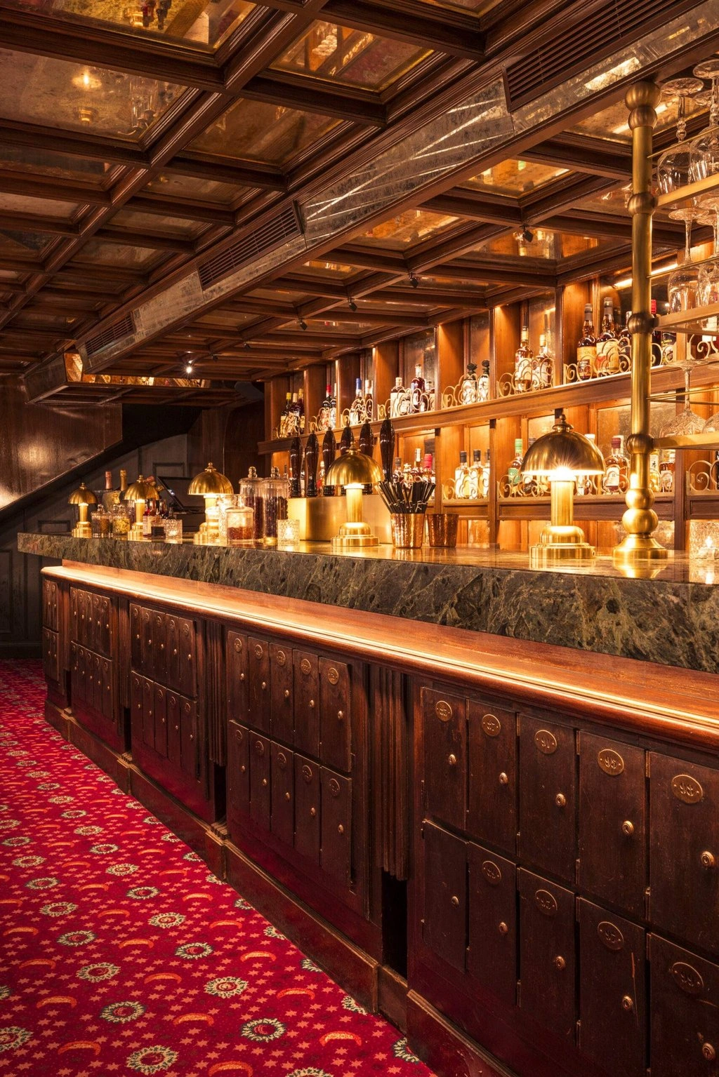 Speakeasy : le top des bars cachés à Paris