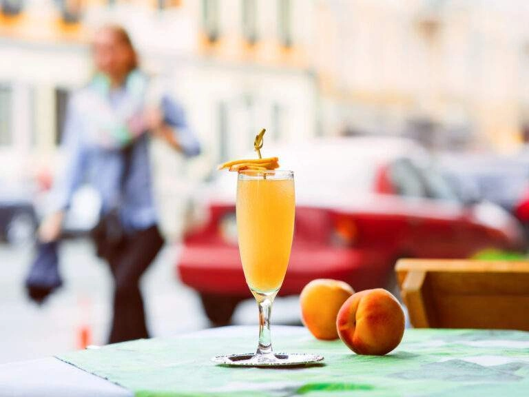 Le Bellini, le cocktail italien classique le plus facile à réaliser