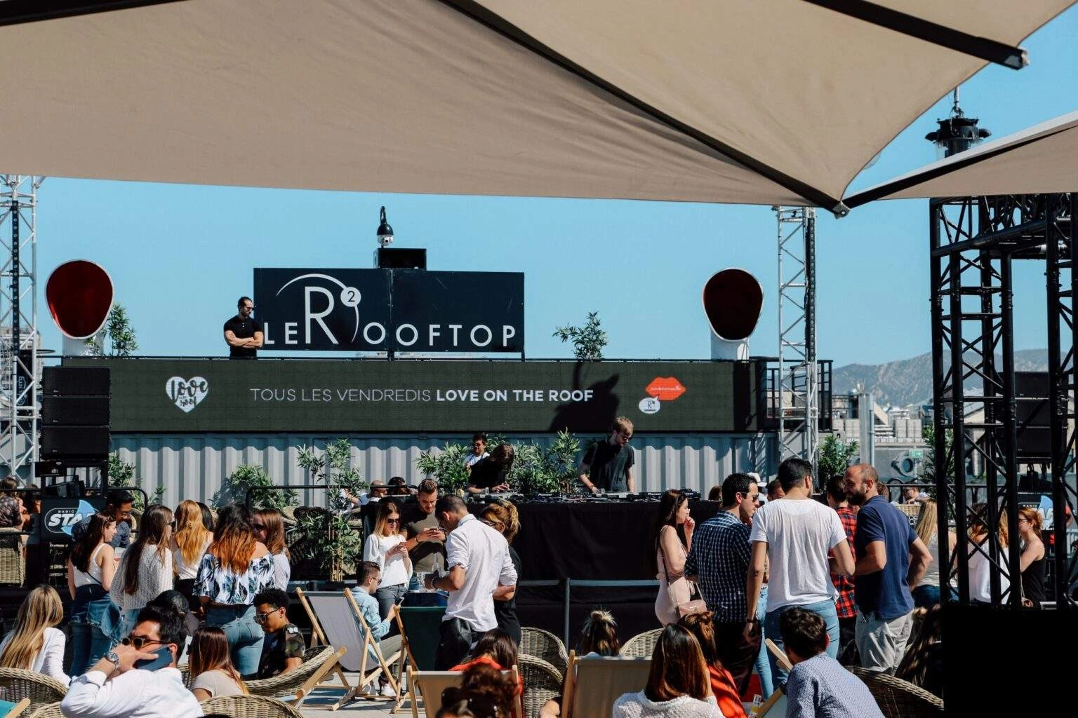 Le R2 et son dancefloor