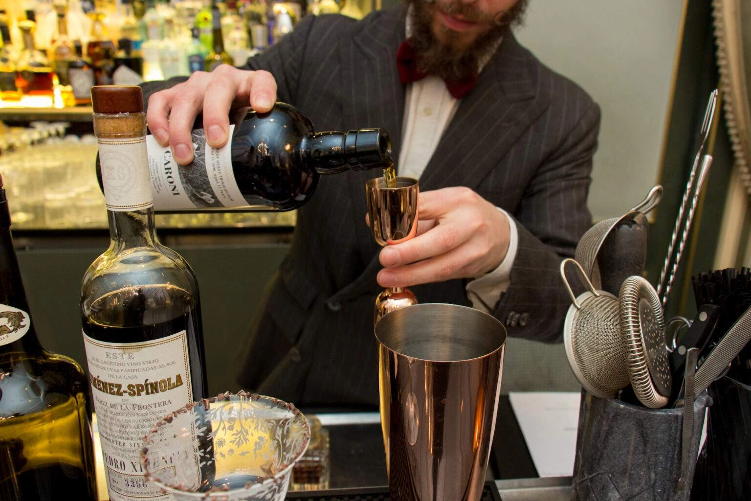 La préparation du Petroleum Malum du Bar Botaniste – Photo 4