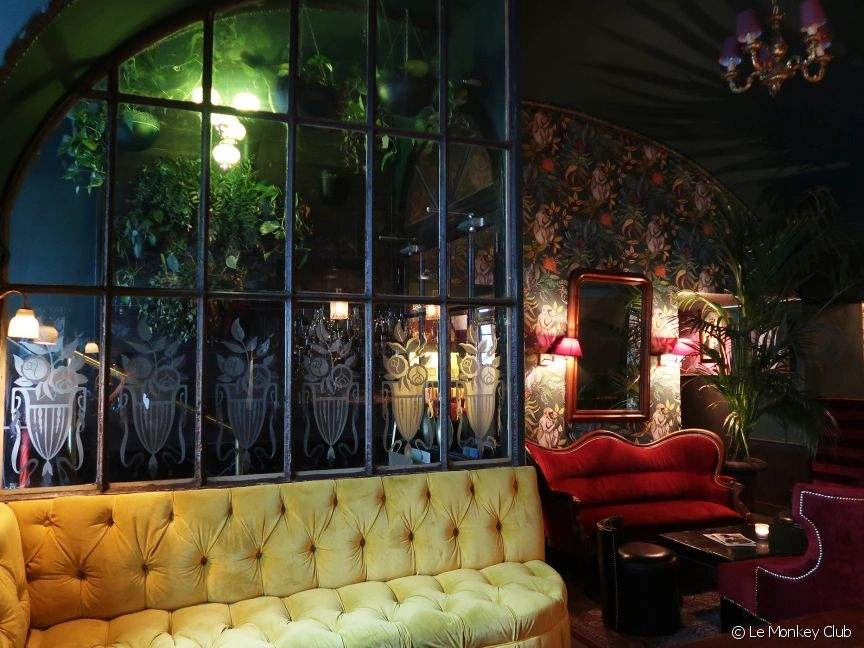 Le Monkey Club et sa somptueuse décoration d’inspiration victorienne.