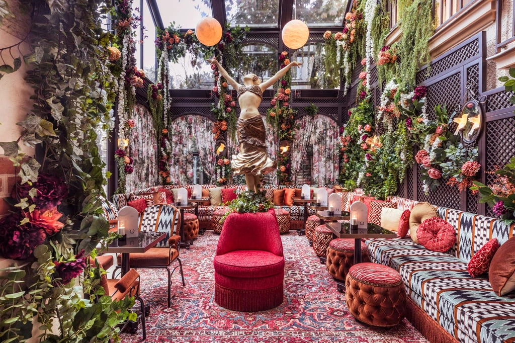 Maison Revka : un jardin d’été aux accents slaves