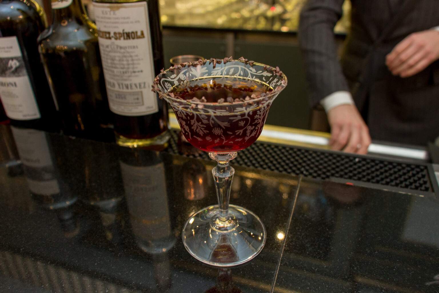 La préparation du Petroleum Malum du Bar Botaniste – Photo 11